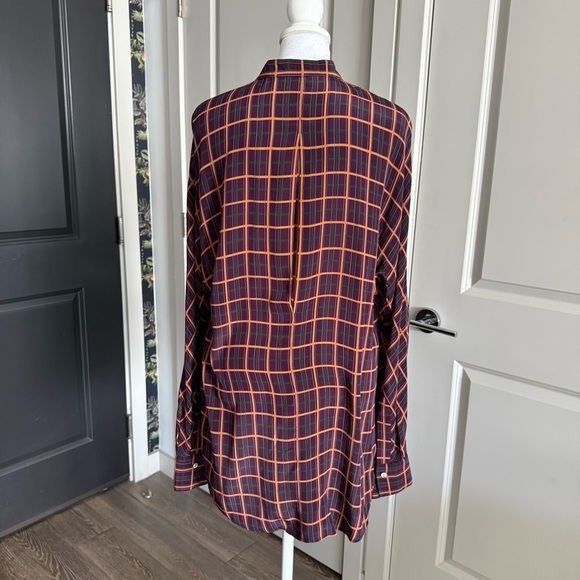 Theory Plaid Multicolored 100% Silk Long Sleeve Button Down Blouse Size M - Picture 4 of 7